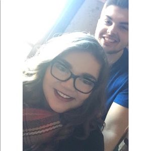 Meet your Posher, Whitney